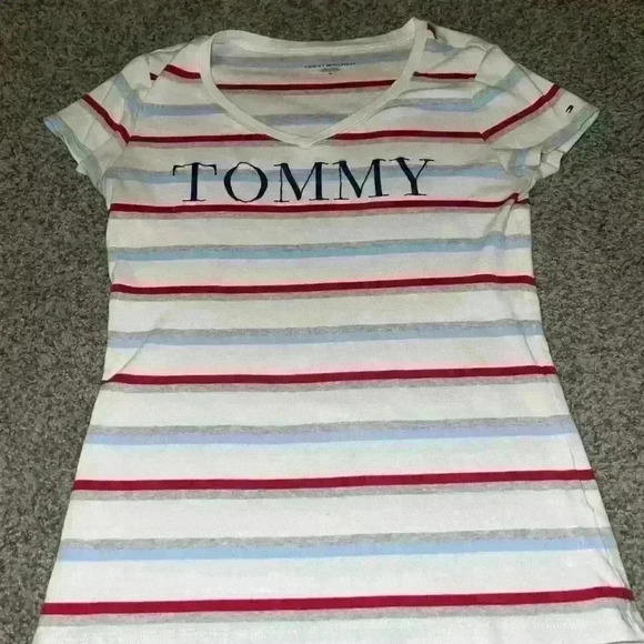 Tommy Hilfiger V-neck T-Shirt - Picture 1 of 2